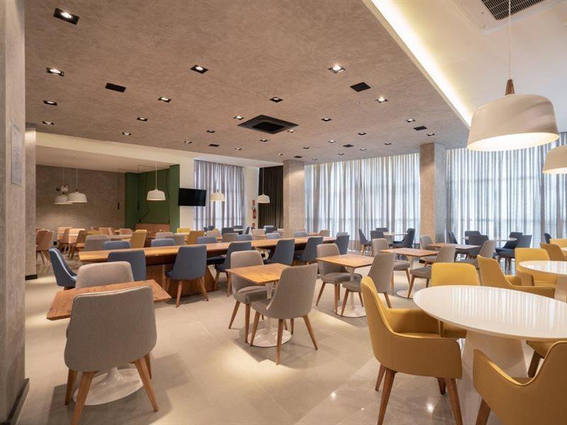 Slaviero Chapeco - Pet Friendly - Proximo A Efapi Hotel ภายนอก รูปภาพ