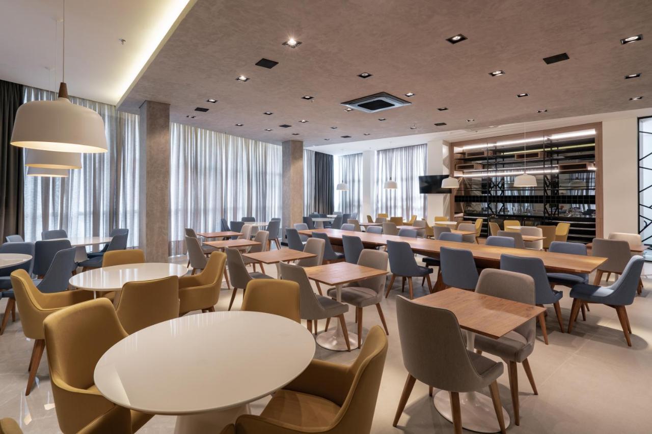 Slaviero Chapeco - Pet Friendly - Proximo A Efapi Hotel ภายนอก รูปภาพ