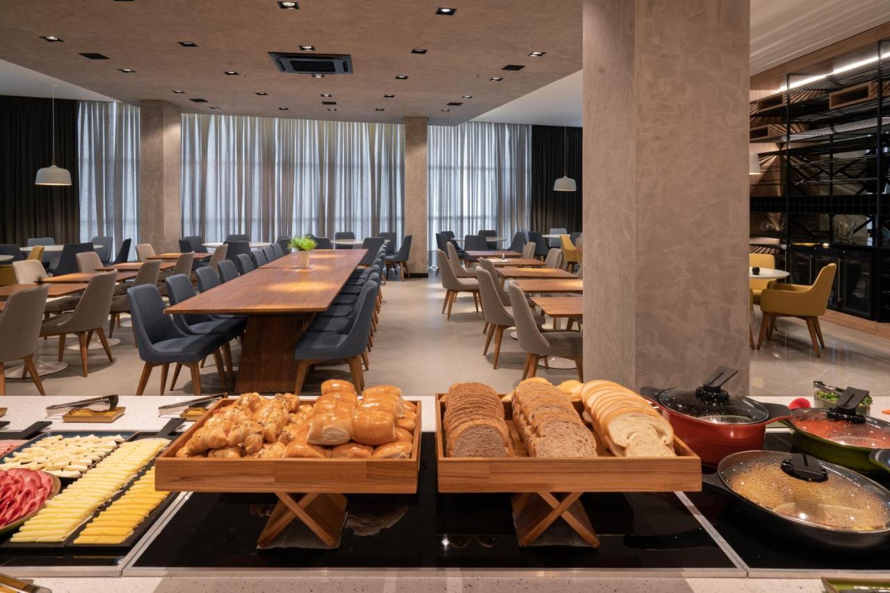 Slaviero Chapeco - Pet Friendly - Proximo A Efapi Hotel ภายนอก รูปภาพ