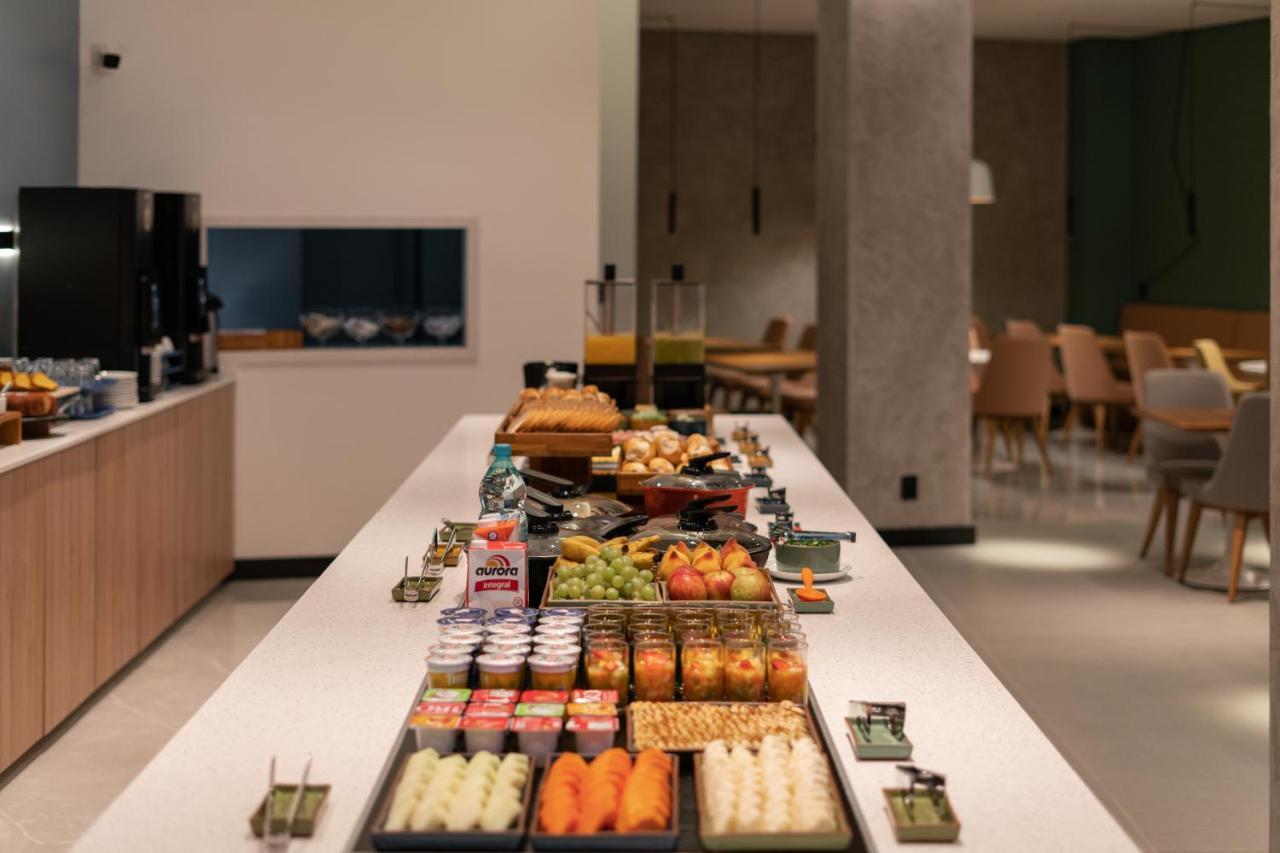 Slaviero Chapeco - Pet Friendly - Proximo A Efapi Hotel ภายนอก รูปภาพ
